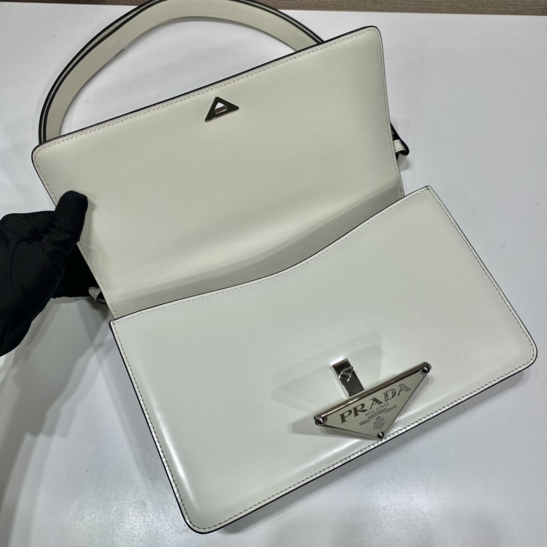 Prada Leather Bag Shoulder Bag Handbag White 1BD321